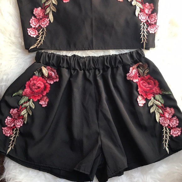 Top and Short Set - Picture 3 of 3